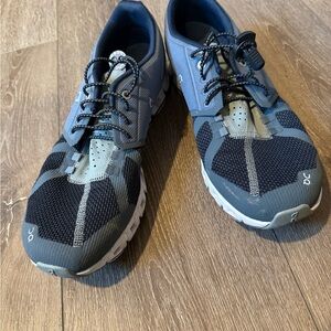 On Running Men's Sneakers - Navy and Gray